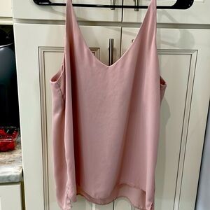 Pretty dusty pink tank.